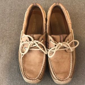 Size 11 World wide sportsman loafers